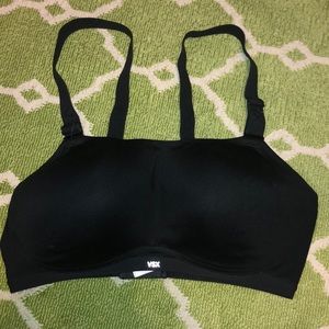 36 DD VXS sports supported bra